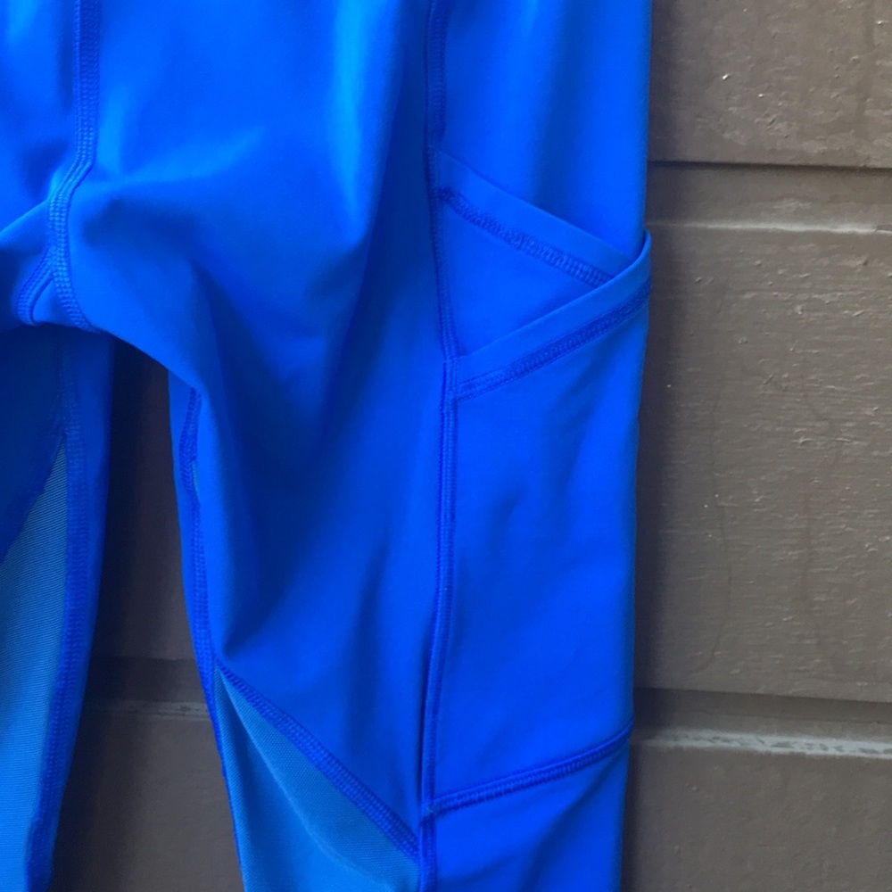 Lululemon Crop Leggings - Picture 8 of 12